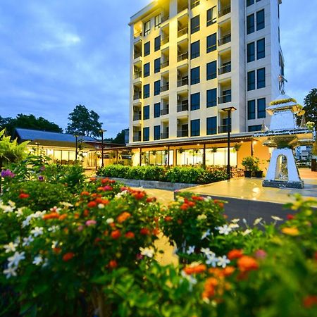 Norn Rimklong Bangkok Hotel Exterior photo