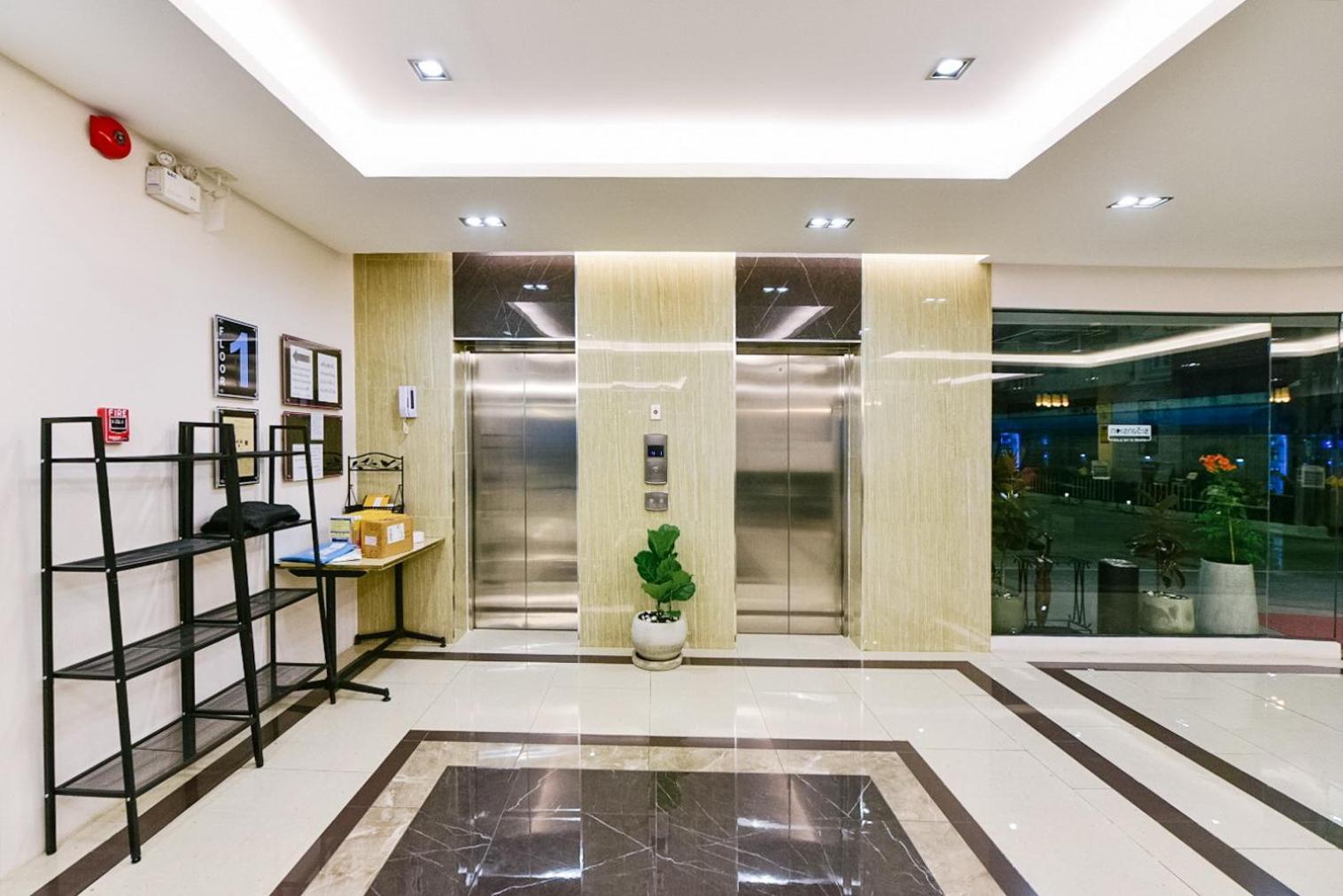 Norn Rimklong Bangkok Hotel Exterior photo